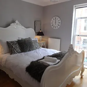  Apartment Burlington United Kingdom